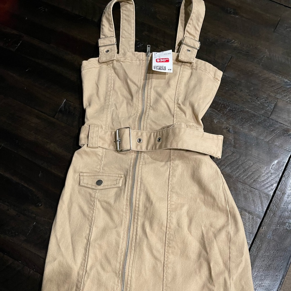 Cargo dress in khaki NWT